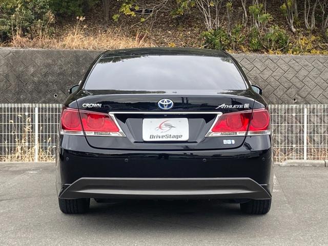 クラウンハイブリッド アスリートＳ　禁煙　黒革　純正ナビ　３６０度カメラ　純正１７インチＡＷ　シート冷暖　パワーシート　レーダークルーズ　フルセグ　ＥＴＣ　衝突軽減　レーンキープ　クリアランスソナー　Ｂｌｕｅｔｏｏｔｈ接続　スマートキー（41枚目）