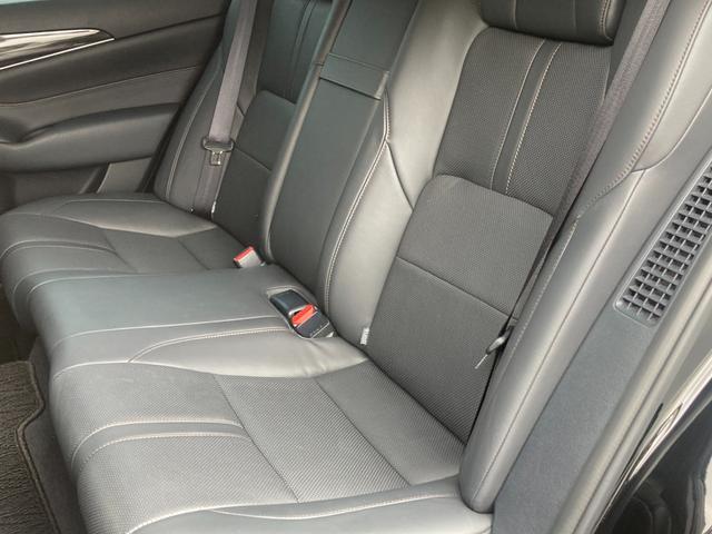 クラウンハイブリッド アスリートＳ　禁煙　黒革　純正ナビ　３６０度カメラ　純正１７インチＡＷ　シート冷暖　パワーシート　レーダークルーズ　フルセグ　ＥＴＣ　衝突軽減　レーンキープ　クリアランスソナー　Ｂｌｕｅｔｏｏｔｈ接続　スマートキー（45枚目）