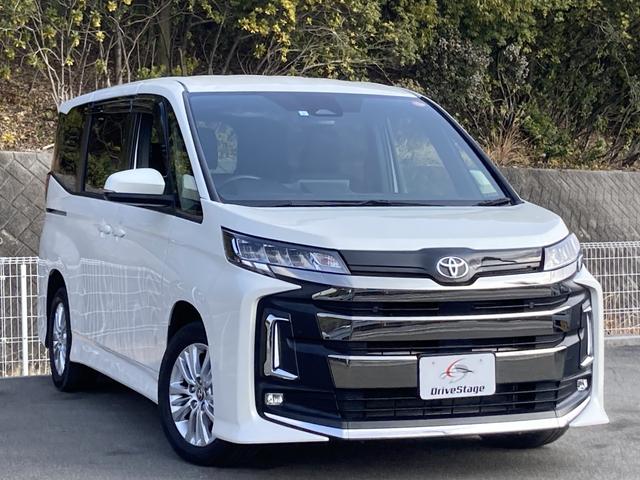 ノア S-G 禁煙 トヨタセーフティセンス 純正ディスプレイ カープレイ バックモニター パワスラ レーダークルーズ LEDヘッドライト ブレーキホールド スマートキー 純正16AW 前後クリソナ ETC 7人乗り(7枚目)