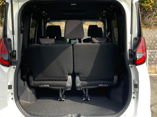 ノア S-G 禁煙 トヨタセーフティセンス 純正ディスプレイ カープレイ バックモニター パワスラ レーダークルーズ LEDヘッドライト ブレーキホールド スマートキー 純正16AW 前後クリソナ ETC 7人乗り(13枚目)