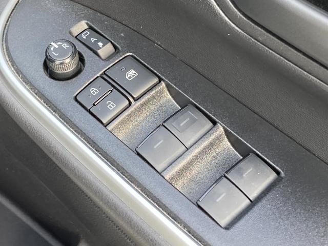 ノア S-G 禁煙 トヨタセーフティセンス 純正ディスプレイ カープレイ バックモニター パワスラ レーダークルーズ LEDヘッドライト ブレーキホールド スマートキー 純正16AW 前後クリソナ ETC 7人乗り(22枚目)