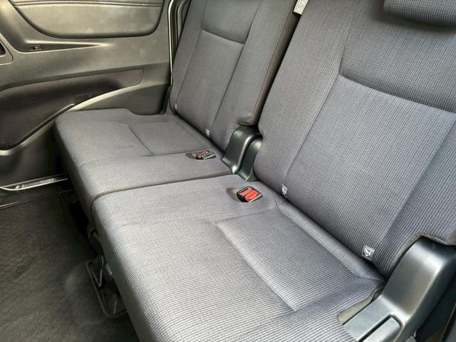 シエンタ Ｇ　禁煙　ユーザー買取　純正ナビ　後席モニター　バックカメラ　両側電動スライドドア　トヨタセーフティ　衝突軽減ブレーキ　フルセグＴＶ　スマートキー　レーンキープ　ＥＴＣ　法定整備点検付　保証１年（31枚目）