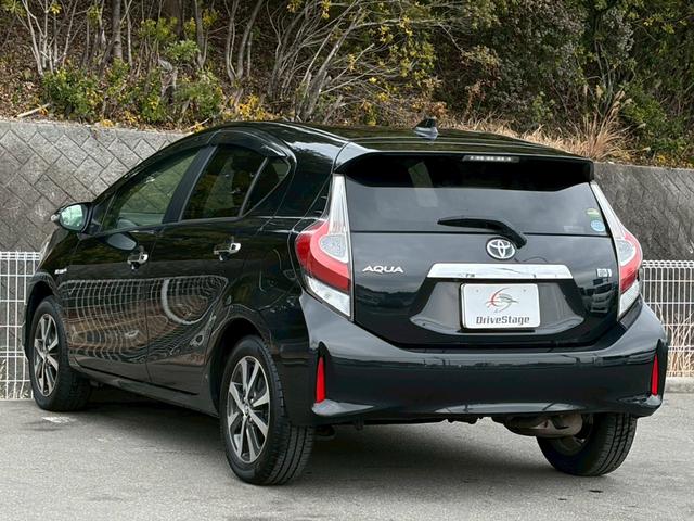 アクア Sスタイルブラック 禁煙車 純正ナビ バックカメラ ドラレコ LEDヘッドライト 純正15AW インテリキー 衝突軽減ブレーキ レーンキープ ETC フルセグ Bluetooth オートハイビーム 点検整備付 保証1年(8枚目)