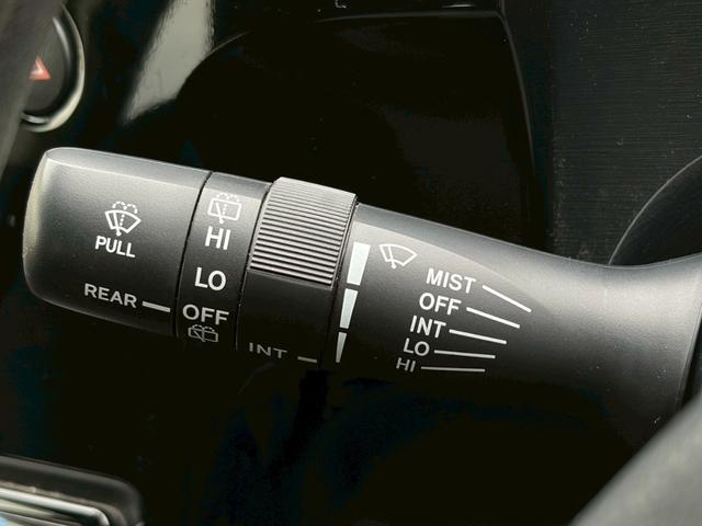 アクア Sスタイルブラック 禁煙車 純正ナビ バックカメラ ドラレコ LEDヘッドライト 純正15AW インテリキー 衝突軽減ブレーキ レーンキープ ETC フルセグ Bluetooth オートハイビーム 点検整備付 保証1年(23枚目)