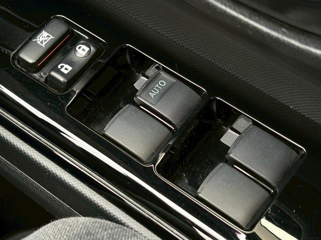 アクア Sスタイルブラック 禁煙車 純正ナビ バックカメラ ドラレコ LEDヘッドライト 純正15AW インテリキー 衝突軽減ブレーキ レーンキープ ETC フルセグ Bluetooth オートハイビーム 点検整備付 保証1年(27枚目)