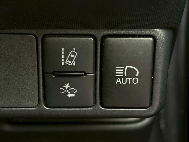 アクア Sスタイルブラック 禁煙車 純正ナビ バックカメラ ドラレコ LEDヘッドライト 純正15AW インテリキー 衝突軽減ブレーキ レーンキープ ETC フルセグ Bluetooth オートハイビーム 点検整備付 保証1年(28枚目)