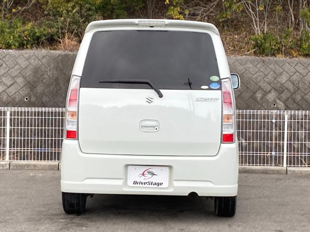 ワゴンＲ スティングレーＴ　ユーザー買取　禁煙　キセノンヘッドライト　社外ＨＤＤナビ　ＥＴＣ　純正１４インチアルミ　電動格納ミラー　オートエアコン　パワーウインドウ　パワステ　スマートキー　助手席エアバック　ターボ　車検整備付（34枚目）