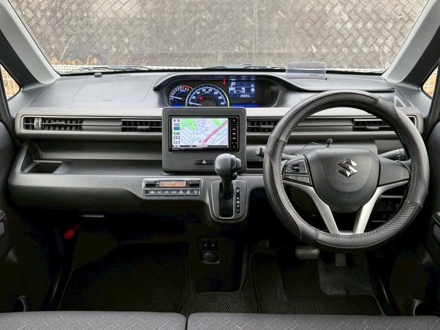 ワゴンR ハイブリッドFZ リミテッド 禁煙 セーフティサポート 純正ナビ バックカメラ 前後ドラレコ フルセグ 衝突軽減ブレーキ シートヒーター ヘッドアップディスプレイ LEDヘッドライト プッシュスタート スマートキー 車検整備付き(6枚目)