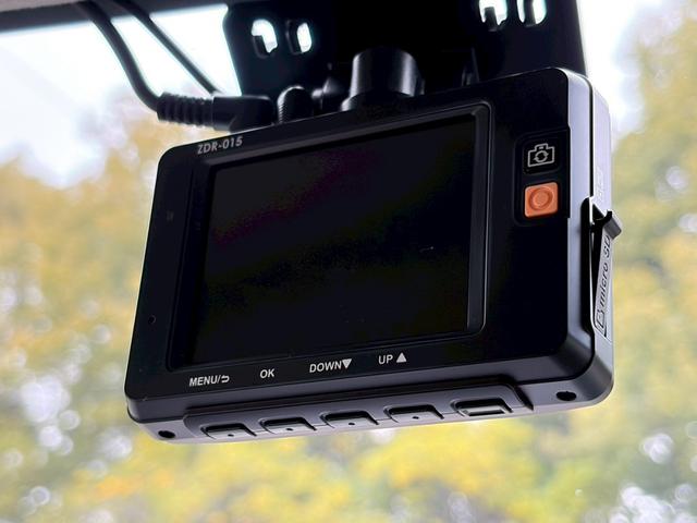 ワゴンR ハイブリッドFZ リミテッド 禁煙 セーフティサポート 純正ナビ バックカメラ 前後ドラレコ フルセグ 衝突軽減ブレーキ シートヒーター ヘッドアップディスプレイ LEDヘッドライト プッシュスタート スマートキー 車検整備付き(13枚目)