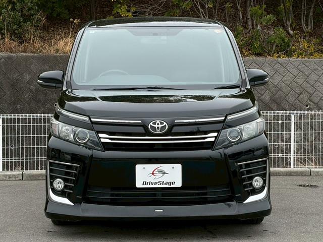 ヴォクシー ZS 禁煙車 社外マフラー モデリスタエアロ 純正9型ナビ フリップダウン 両側パワースライドドア バックカメラ フルセグ ドラレコ 前後クリソナ LED 純正16AW スマートキー 7人乗り 車検整備付(27枚目)