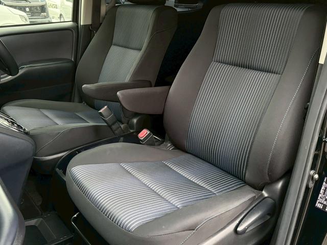 ヴォクシー ZS 禁煙車 社外マフラー モデリスタエアロ 純正9型ナビ フリップダウン 両側パワースライドドア バックカメラ フルセグ ドラレコ 前後クリソナ LED 純正16AW スマートキー 7人乗り 車検整備付(39枚目)