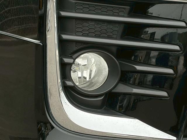 ヴォクシー ZS 禁煙車 社外マフラー モデリスタエアロ 純正9型ナビ フリップダウン 両側パワースライドドア バックカメラ フルセグ ドラレコ 前後クリソナ LED 純正16AW スマートキー 7人乗り 車検整備付(45枚目)