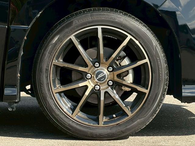 ヴォクシー ＺＳ　禁煙　社外ナビ　フルセグＴＶ　フリップダウンモニター　バックカメラ　両側パワースライド　ＤＶＤ再生　前後ドラレコ　社外１７インチＡＷ　衝突軽減ブレーキ　ＬＥＤ　ＥＴＣ　クルーズコントロール　ＵＳＢ接続（54枚目）