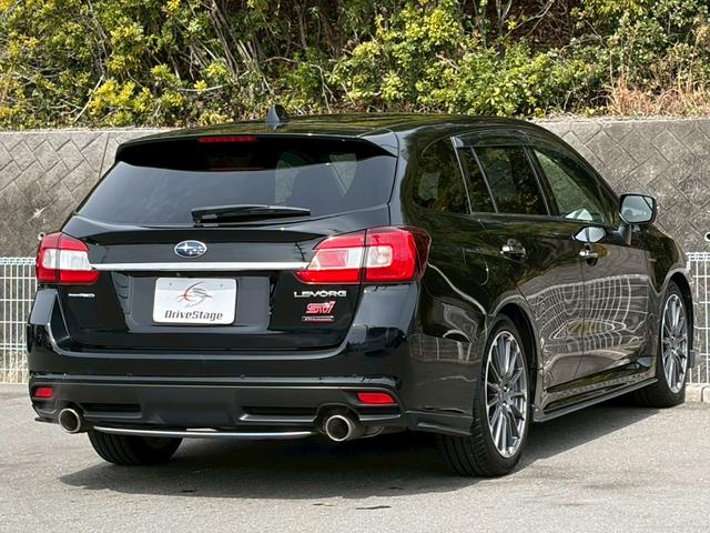 レヴォーグ ２．０ＳＴＩスポーツアイサイト　ワンオーナー　禁煙　純正ナビ　デジタルインナーミラー　Ｓｏｎｉｃ　Ｄｅｓｉｇｎスピーカー　レザーシート　パワーシート　ＳＴＩマフラー　ＳＴＩタワーバー　ＡＣＣ　フルセグ　ＥＴＣ　ドラレコ　ＢＳＭ（6枚目）