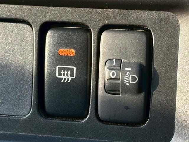 ピクシスバン スペシャル　５速ＭＴ　ユーザー買取　禁煙車　両側スライドドア　エアコン　運転席・助手席エアバック　純正オーディオ　パワーステアリング　ヘッドライトレベライザー　車検整備付（21枚目）