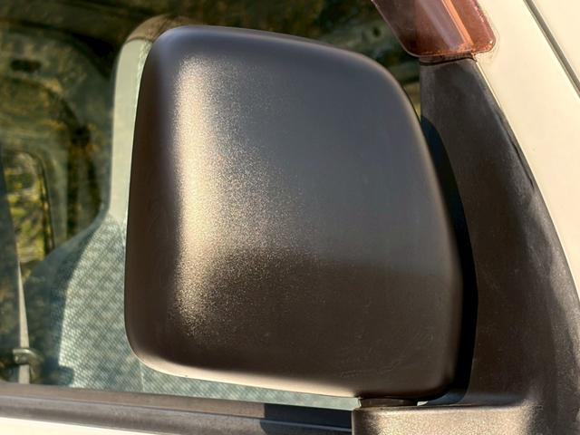 ピクシスバン スペシャル　５速ＭＴ　ユーザー買取　禁煙車　両側スライドドア　エアコン　運転席・助手席エアバック　純正オーディオ　パワーステアリング　ヘッドライトレベライザー　車検整備付（31枚目）