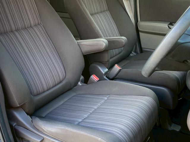 フリード Ｇ　ユーザー買取　禁煙車　社外ナビ　フルセグＴＶ　バックカメラ　ドライブレコーダー　パワースライドドア　Ｂｌｕｅｔｏｏｔｈ　ＥＴＣ　アイドリングストップ　スマートキー　プッシュスタート　ＤＶＤ再生可能（13枚目）