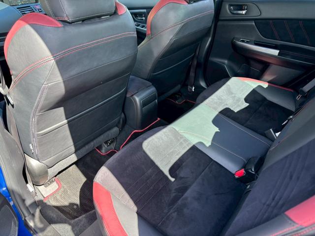 ＷＲＸ ＳＴＩ ＳＴＩ　禁煙　６ＭＴ　ユーザー買取　Ｔベルト交換済み　ＳＴＩフルエアロ　ＳＴＩマフラー　社外ナビ　バックカメラ　ＥＮＫＥＩ１８インチＡＷ　追加ブーストメーター　ブレンボキャリパー　レーダー探知機　法定点検整備（29枚目）