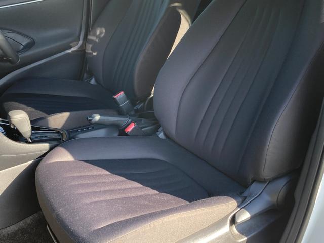 ヤリス ハイブリッドG ワンオーナー 禁煙 純正ナビ パノラミックビューモニター 衝突軽減ブレーキ LEDヘッドライト 前後ドラレコ ETC フルセグ レーダークルーズ プッシュスタート Bluetooth接続 車検整備付(47枚目)