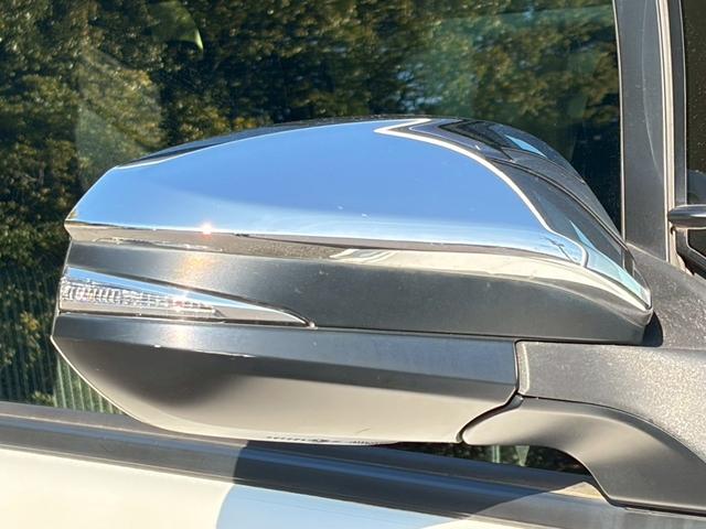 ヴォクシー ＺＳ　煌　禁煙車　純正１０型ナビ　フリップダウンモニター　バックカメラ　フルセグＴＶ　両側パワースライド　クルーズコントロール　Ｂｌｕｅｔｏｏｔｈ接続　ＥＴＣ２．０　衝突軽減ブレーキ　レーンキープ　純正１６ＡＷ（48枚目）