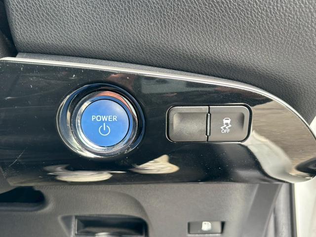 プリウス E ユーザー買取 禁煙 社外9インチSDナビ バックカメラ フルセグTV ETC LEDヘッドライト Bluetooth接続 HDMI接続 プッシュスタート カーテン・サイドエアバック オートライト(15枚目)