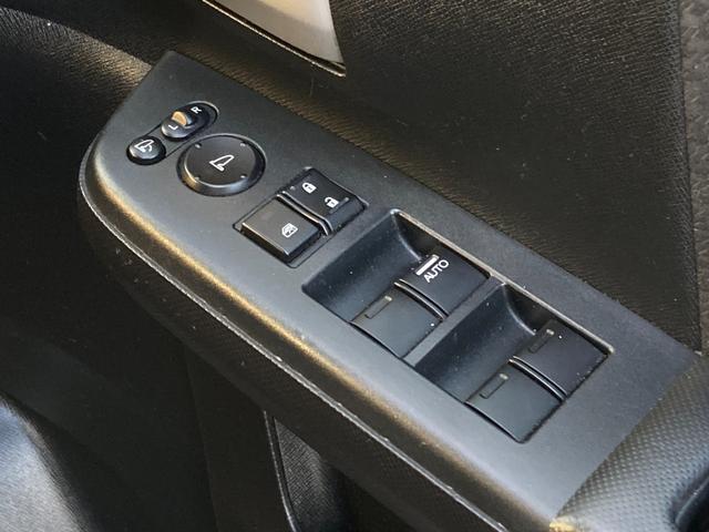 ステップワゴンスパーダ Z クールスピリット ワンオーナー ユーザー買取 禁煙 社外8インチナビ 両側電動スライドドア クルーズコントロール バックカメラ ETC 前後ドラレコ フルセグ 純正17インチAW キセノン パドルシフト スマートキー(21枚目)