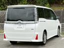 ヴォクシー ハイブリッドZS 禁煙車 純正10型ナビ フリップダウンモニター バックカメラ 前後ドラレコ 両側パワースライド ETC2.0 LEDヘッドライト 衝突軽減 レーンキープ Bluetooth 純正16AW 車検整備付(7枚目)
