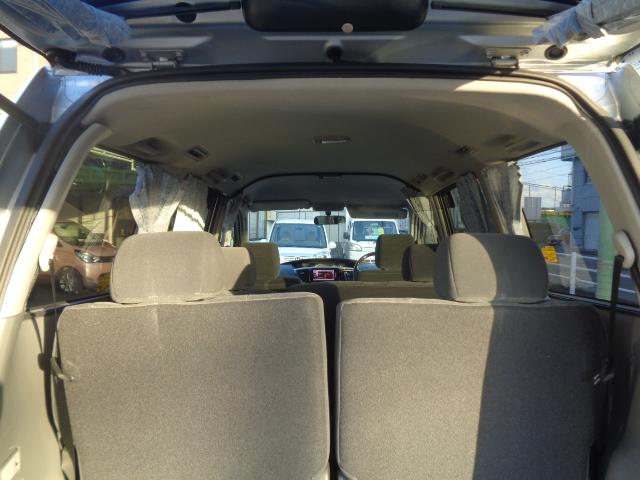 ノア Ｘ　リミテッド　両側パワースライドドア　室内カーテン　ナビ（15枚目）