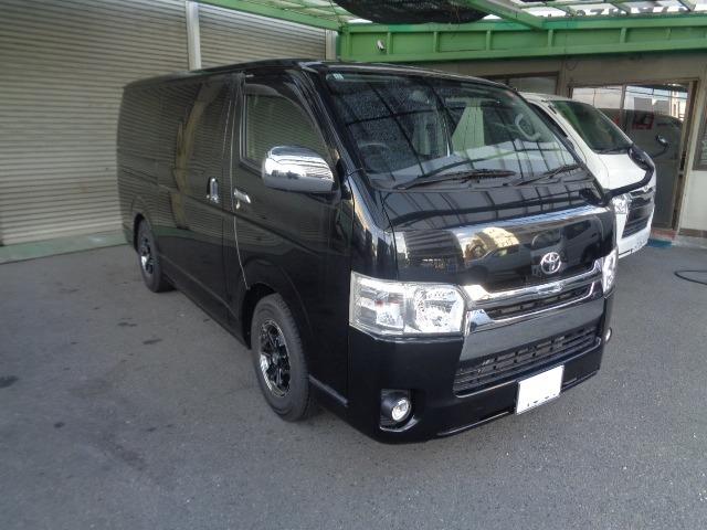 ハイエースバン ロングスーパーＧＬ　バックカメラ内蔵ミラー　ベットキット（3枚目）