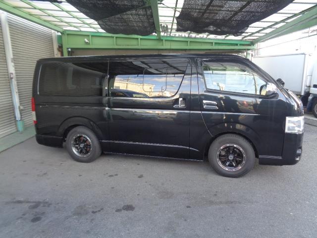 ハイエースバン ロングスーパーＧＬ　バックカメラ内蔵ミラー　ベットキット（25枚目）