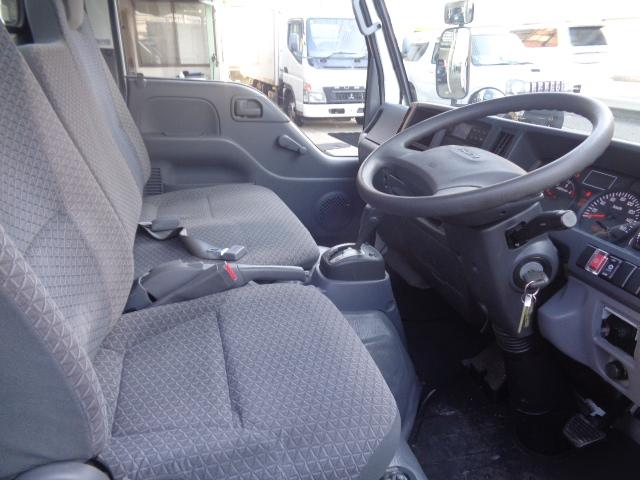 エルフトラック 　低温冷凍車－３０℃　東プレ　１５００キロ（11枚目）