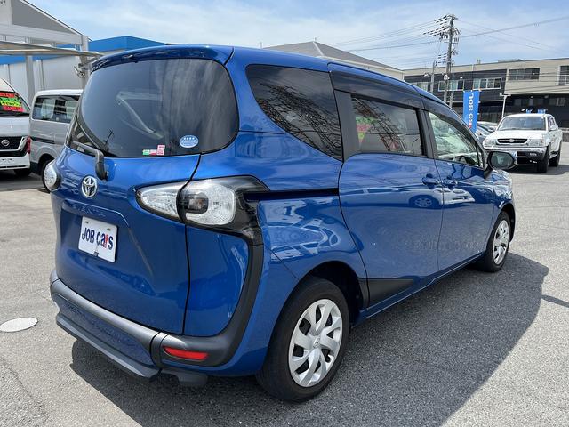 車いす仕様車　Ｉ　２ｎｄシート無　福祉車両　車いす１名＋３名　電動固定装置　ニールダウン　スロープ　衝突軽減　レーンアシスト　アイドリングストップ　ＳＤナビフルセグ　ＤＶＤ　Ｂｌｕｅｔｏｏｔｈ　キーレス　オートハイビーム(19枚目)