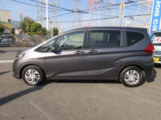 フリード Ｇ・ホンダセンシング　ナビ　ＥＴＣ　バックカメラ　アダプティブクルーズコントロール　７人乗り　両側電動スライドドア　衝突軽減ブレーキ　レーンキープアシスト　インテリキー　電動格納ミラー　ドラレコ　定期点検記録簿（3枚目）