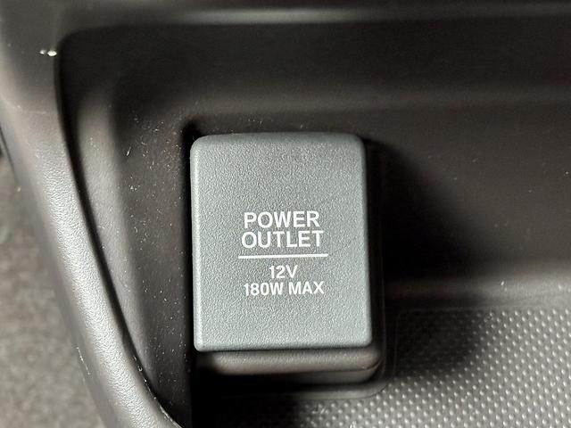 フリード Ｇ・ホンダセンシング　ナビ　ＥＴＣ　バックカメラ　アダプティブクルーズコントロール　７人乗り　両側電動スライドドア　衝突軽減ブレーキ　レーンキープアシスト　インテリキー　電動格納ミラー　ドラレコ　定期点検記録簿（32枚目）