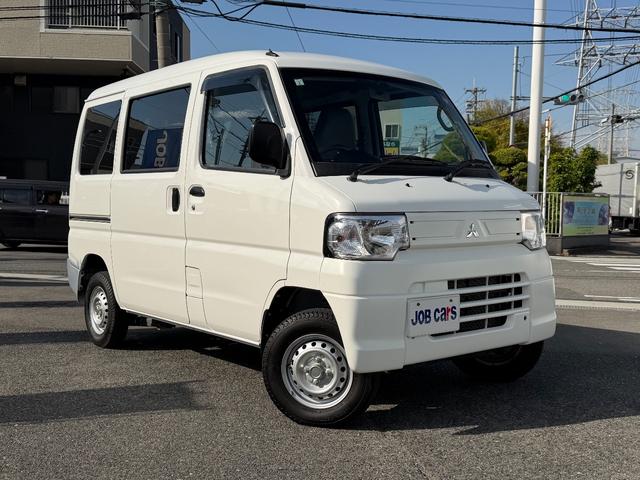 ミニキャブ・ミーブ ＣＤ　１６．０ｋｗｈ　２シーター　充電ケ－ブル付き　ナビ　バックカメラ　ＥＴＣ　キーレス　パワーウィンドウ　プライバシーガラス　シートヒーター　ドライブレコーダー　ドアバイザー　取り扱い説明書　保証書　記録簿付き（3枚目）