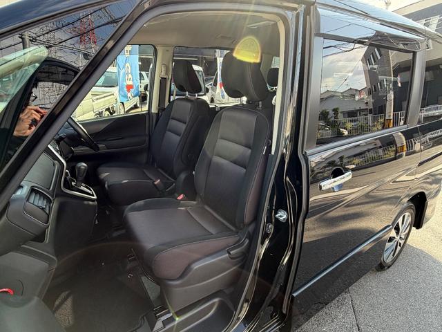 セレナ ハイウェイスター　プロパイロットエディション　１オ－ナ－　衝突軽減ブレーキ　ナビ　フルセグＴＶ　両側電動スライドドア　バックカメラ　Ｂｌｕｅｔｏｏｔｈ　ドライブレコーダー　ＥＴＣ　エンジンプッシュスタート　スマートキー　障害物センサー　ＡＢＳ（23枚目）