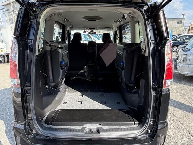 セレナ ハイウェイスター　プロパイロットエディション　１オ－ナ－　衝突軽減ブレーキ　ナビ　フルセグＴＶ　両側電動スライドドア　バックカメラ　Ｂｌｕｅｔｏｏｔｈ　ドライブレコーダー　ＥＴＣ　エンジンプッシュスタート　スマートキー　障害物センサー　ＡＢＳ（28枚目）