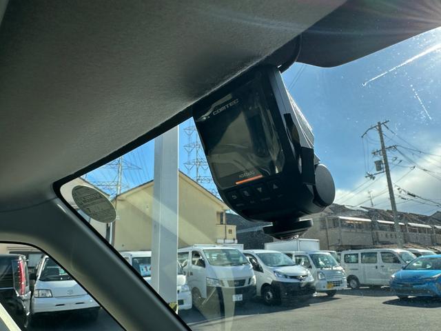 ソリオバンディット ハイブリッドＳＶ　衝突軽減ブレーキ　ナビ　Ｂｌｕｅｔｏｏｔｈ　ＥＴＣ　両側電動スライドドア　エンジンプッシュスタート　スマートキー　ＬＥＤヘッドライト　ＬＥＤフォグランプ　シートヒーター　プライバシーガラス（32枚目）