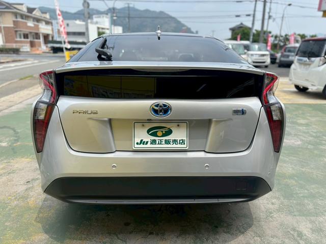 プリウス Ｓセーフティプラス（4枚目）