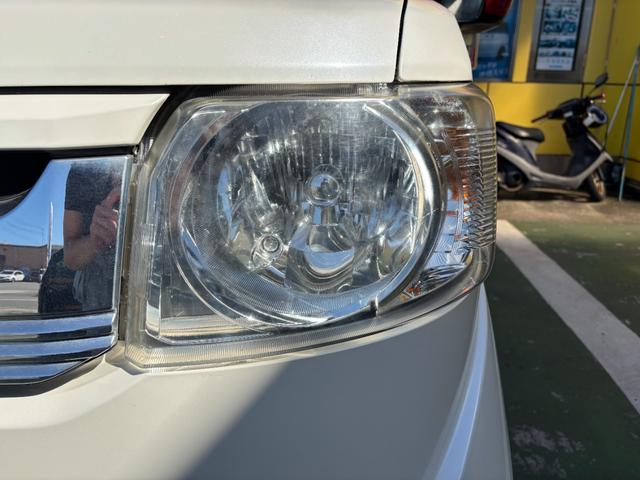 Ｎ－ＢＯＸスラッシュ Ｇ・Ｌインテリアカラーパッケージ　ツートンカラー　アメリカンダイナースタイル　純正ナビ　ＴＶ　バックカメラ　ＨＩＤ　シート・ステアリングヒーター（19枚目）