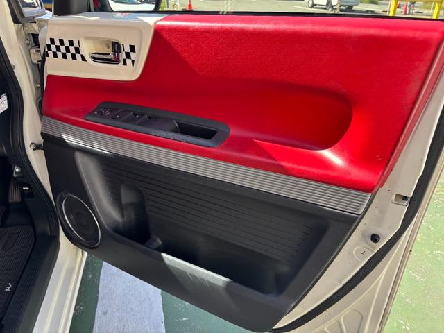 Ｎ－ＢＯＸスラッシュ Ｇ・Ｌインテリアカラーパッケージ　ツートンカラー　アメリカンダイナースタイル　純正ナビ　ＴＶ　バックカメラ　ＨＩＤ　シート・ステアリングヒーター（41枚目）