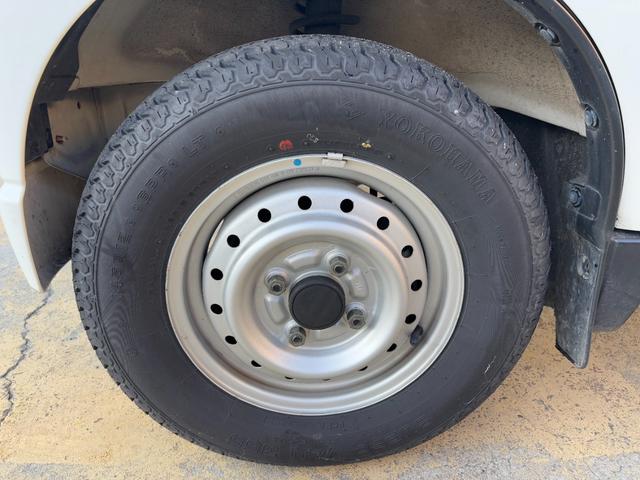 キャリイトラック KCエアコン・パワステ 4WD F5速MT(21枚目)