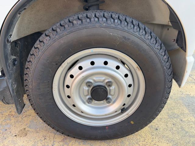 キャリイトラック KCエアコン・パワステ 4WD F5速MT(22枚目)