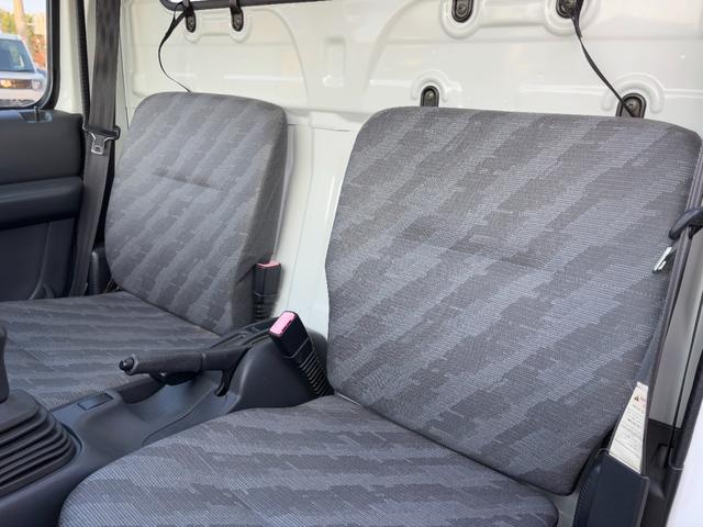 キャリイトラック KCエアコン・パワステ 4WD F5速MT(55枚目)