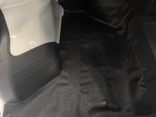 キャリイトラック KCエアコン・パワステ 4WD F5速MT(69枚目)