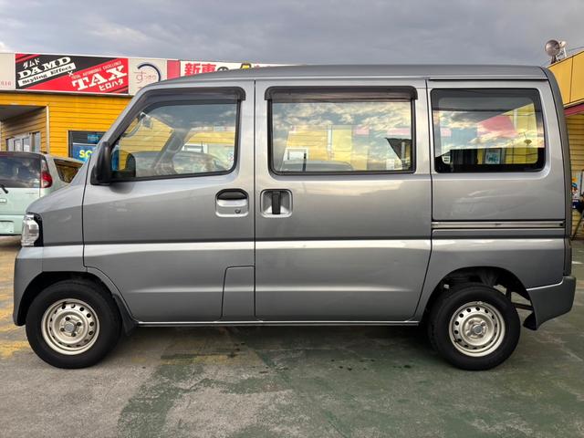 ＮＶ１００クリッパーバン ＤＸ　後期モデル　ＡＴ　パワステ　エアバック　ドラレコ（8枚目）