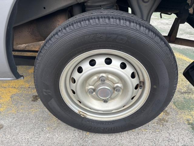 ＮＶ１００クリッパーバン ＤＸ　後期モデル　ＡＴ　パワステ　エアバック　ドラレコ（27枚目）