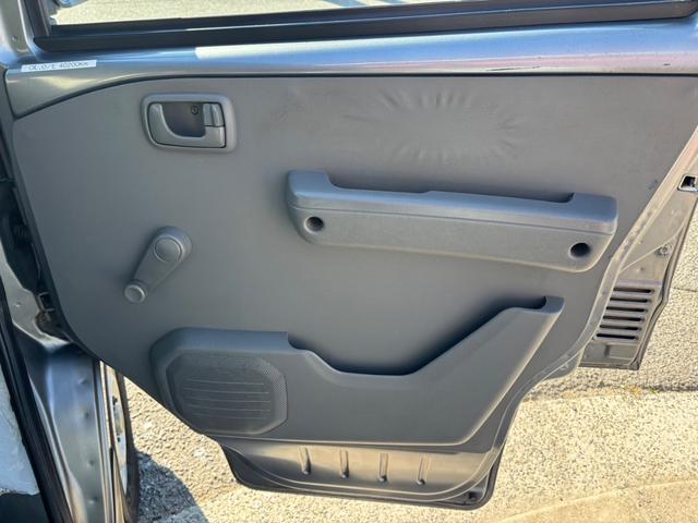 ＮＶ１００クリッパーバン ＤＸ　後期モデル　ＡＴ　パワステ　エアバック　ドラレコ（47枚目）