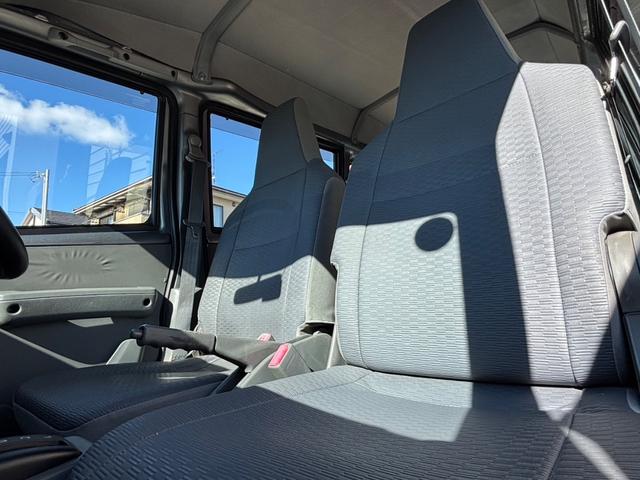 ＮＶ１００クリッパーバン ＤＸ　後期モデル　ＡＴ　パワステ　エアバック　ドラレコ（61枚目）