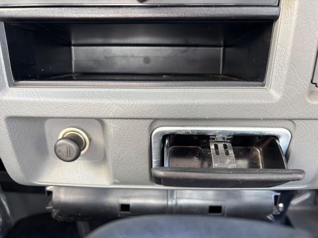 ＮＶ１００クリッパーバン ＤＸ　後期モデル　ＡＴ　パワステ　エアバック　ドラレコ（69枚目）